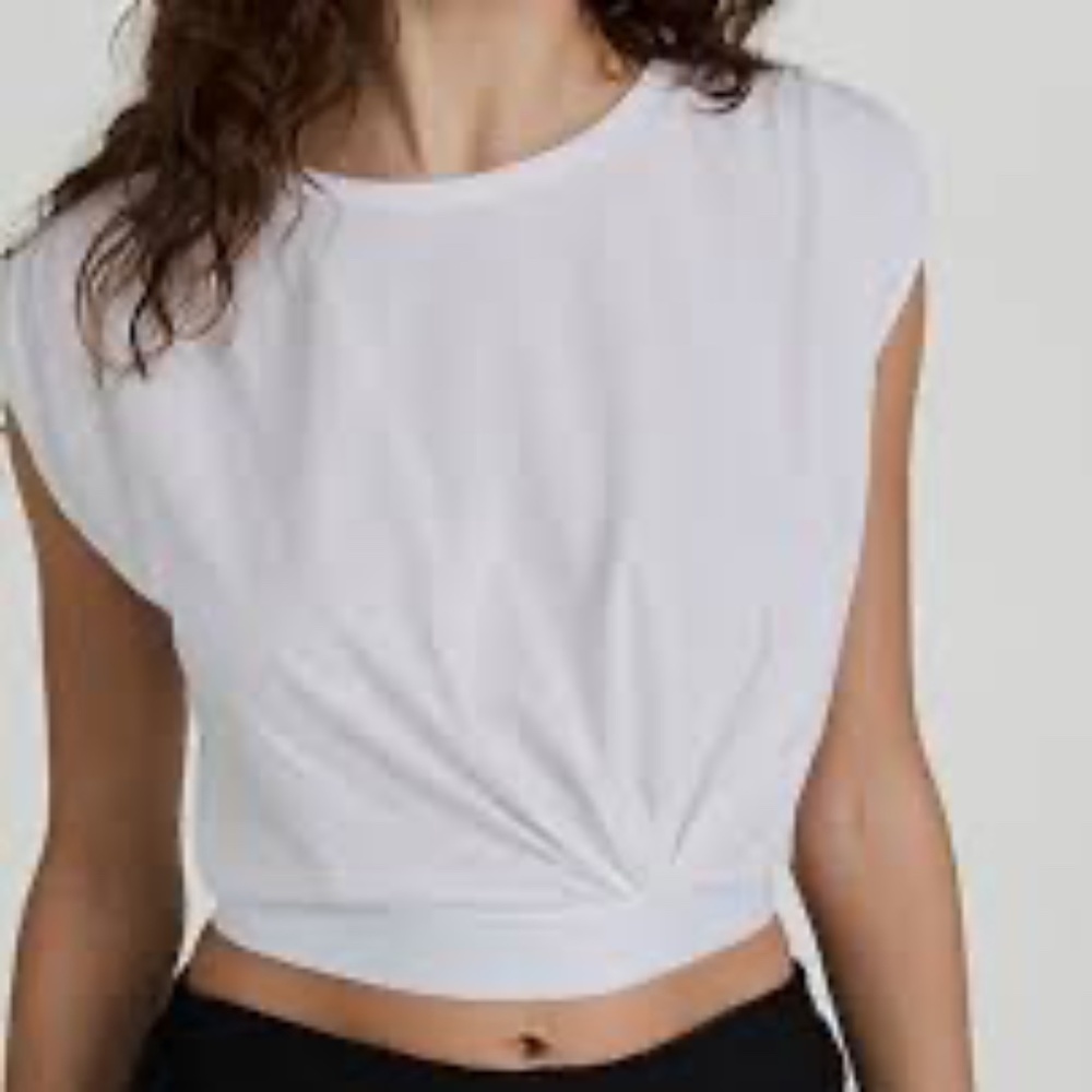 ATM White Cropped Tee. Twist Front. XS 🤍